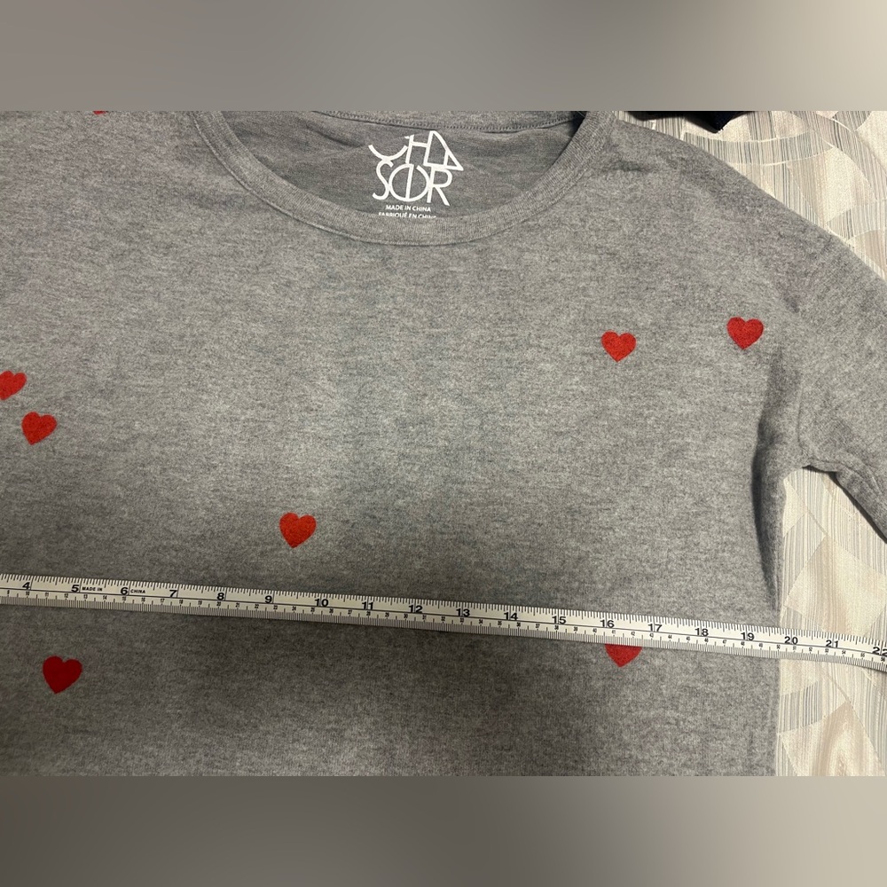 Chaser ❤️ light weight sweater (Size Med) - Picture 6 of 7